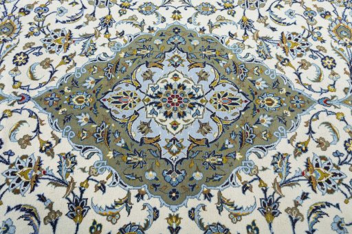 Central medallion detail of 2000s Kashan rug from Iran / Persia