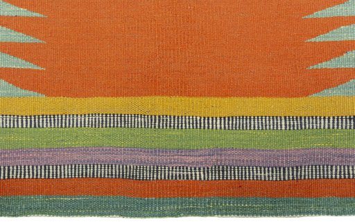 Central medallion detail of New Kilim Sofre rug from Turkey