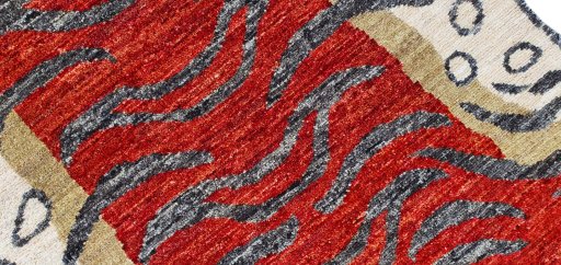 Central medallion detail of New Farahan rug from Pakistan