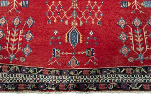 Close-up detail of 2000s Sirjan rug from Iran / Persia showing Wool weave