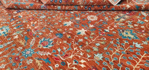 Close-up detail of New Haj-jalili rug from Pakistan showing Wool weave