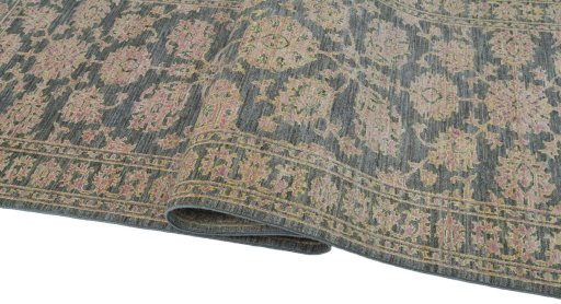 Close-up detail of New Farahan rug from Pakistan showing Wool weave
