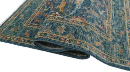 Close-up detail of New Farahan rug from Pakistan showing Wool weave