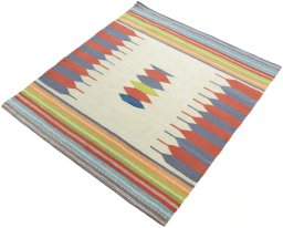 Corner detail of New Kilim Sofre rug showing border pattern and Wool pile