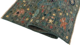 Close-up detail of New Farahan rug from Pakistan showing Wool weave