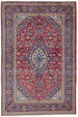 Full view of New Kashan rug from Iran / Persia, 302 × 200 cm in Red tones