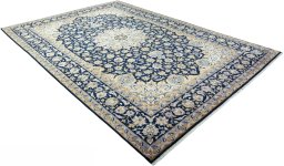 Close-up detail of 2000s Najafabad rug from Iran / Persia showing Wool weave