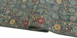Close-up detail of New Farahan rug from Pakistan showing Wool weave