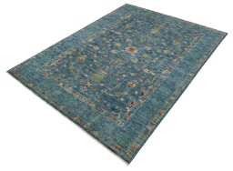 Close-up detail of New Farahan rug from Pakistan showing Wool weave