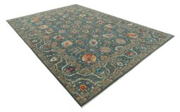Corner detail of New Haj-jalili rug showing border pattern and Wool pile