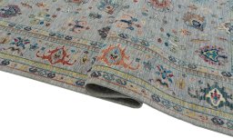 Close-up detail of New Farahan rug from Pakistan showing Wool weave