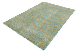 Close-up detail of New Farahan rug from Pakistan showing Wool weave