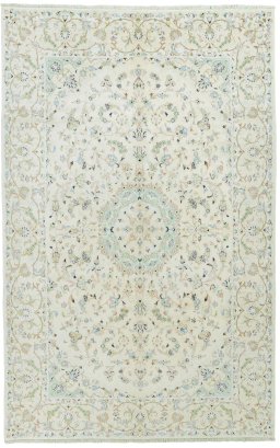 Full view of New Kashan rug from Iran / Persia, 308 × 196 cm in Beige tones