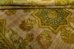 Close-up detail of 1950s Vintage rug from Pakistan showing Wool weave