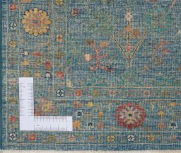 Corner detail of New Farahan rug showing border pattern and Wool pile