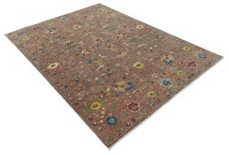 Corner detail of New Farahan rug showing border pattern and Wool pile