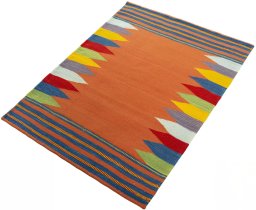Corner detail of New Kilim Sofre rug showing border pattern and Wool pile