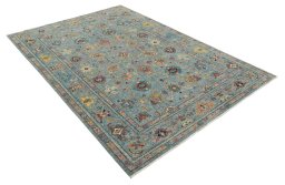 Corner detail of New Farahan rug showing border pattern and Wool pile