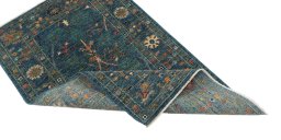 Central medallion detail of New Farahan rug from Pakistan
