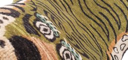 Close-up detail of New Farahan rug from Pakistan showing Wool weave