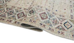 Close-up detail of New Samarkand rug from Pakistan showing Wool weave