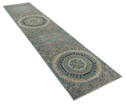 Corner detail of New Mamluk rug showing border pattern and Wool pile