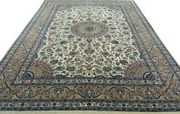 Surface texture of 2000s Kashmar rug with natural Wool and intricate pattern