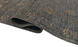Close-up detail of New Farahan rug from Pakistan showing Wool weave