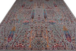 Surface texture of New Ariana rug with natural Wool and intricate pattern