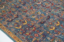 Surface texture of New Ariana rug with natural Wool and intricate pattern