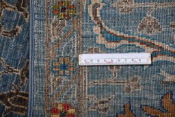 Close-up detail of New Haj-jalili rug from Pakistan showing Wool weave