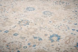 Corner detail of New Haj-jalili rug showing border pattern and Wool pile