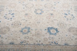Backside of handmade New Haj-jalili rug showing knot structure and weave density