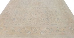 Surface texture of New Haj-jalili rug with natural Wool and intricate pattern