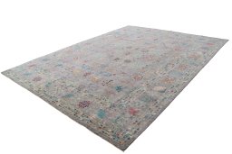 Corner detail of New Haj-jalili rug showing border pattern and Wool pile