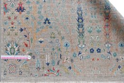Central medallion detail of New Haj-jalili rug from Pakistan