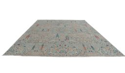 Surface texture of New Haj-jalili rug with natural Wool and intricate pattern