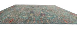 Corner detail of New Haj-jalili rug showing border pattern and Wool pile