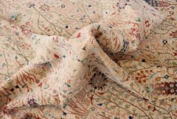 Backside of handmade New Haj-jalili rug showing knot structure and weave density