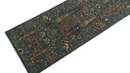 Backside of handmade New Haj-jalili rug showing knot structure and weave density