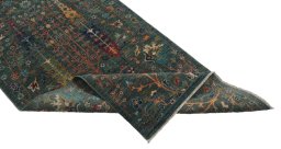 Central medallion detail of New Haj-jalili rug from Pakistan