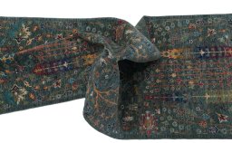 Close-up detail of New Haj-jalili rug from Pakistan showing Wool weave