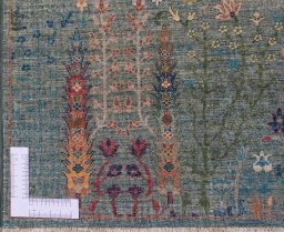 Corner detail of New Haj-jalili rug showing border pattern and Wool pile