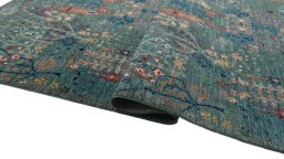 Close-up detail of New Haj-jalili rug from Pakistan showing Wool weave
