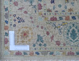 Corner detail of New Haj-jalili rug showing border pattern and Wool pile