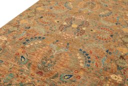 Backside of handmade New Haj-jalili rug showing knot structure and weave density