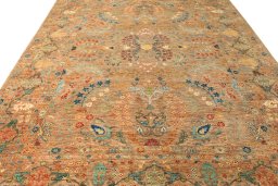 Central medallion detail of New Haj-jalili rug from Pakistan