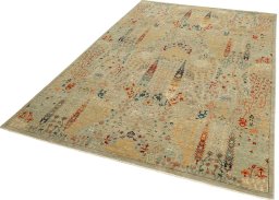 Corner detail of New Haj-jalili rug showing border pattern and Wool pile