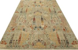 Surface texture of New Haj-jalili rug with natural Wool and intricate pattern