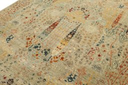 Backside of handmade New Haj-jalili rug showing knot structure and weave density